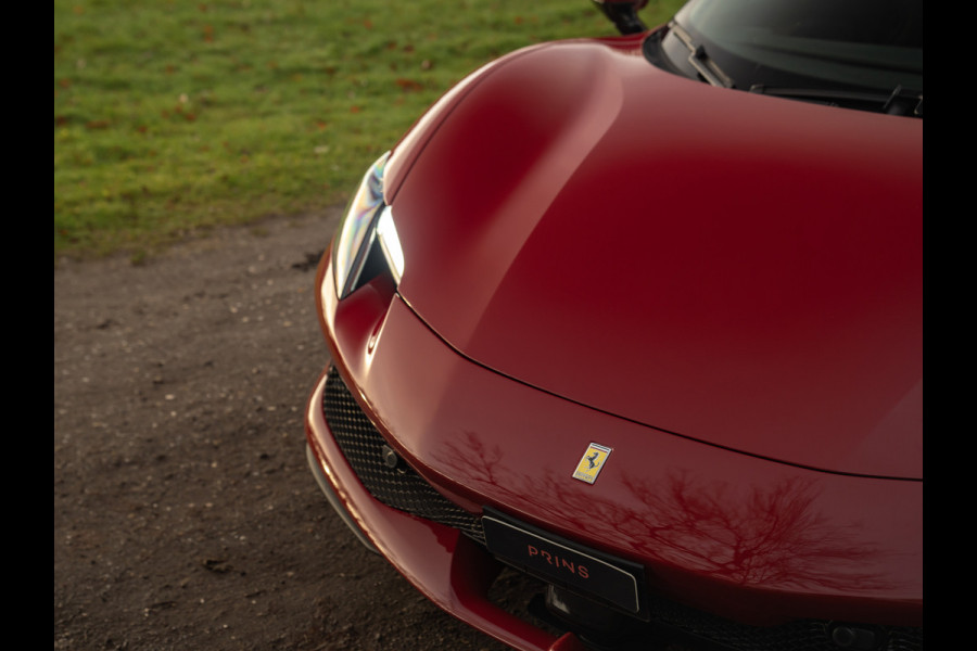 Ferrari 296 GTB 3.0 V6 | Rosso Mugello | Daytona Racing Seats | Lift | Pass. Display | JBL