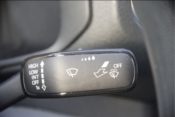 MAN TGE 3.180 35 2.0 3-ZITS, 177PK AUT. LED, TREKHAAK, CAMERA, GEV. STOEL, CRUISE, CLIMA, APPLE CARPLAY/ANDROID AUTO