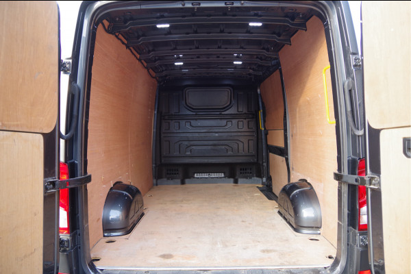 MAN TGE 3.180 35 2.0 3-ZITS, 177PK AUT. LED, TREKHAAK, CAMERA, GEV. STOEL, CRUISE, CLIMA, APPLE CARPLAY/ANDROID AUTO