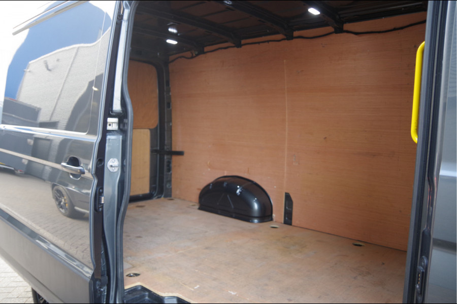 MAN TGE 3.180 35 2.0 3-ZITS, 177PK AUT. LED, TREKHAAK, CAMERA, GEV. STOEL, CRUISE, CLIMA, APPLE CARPLAY/ANDROID AUTO