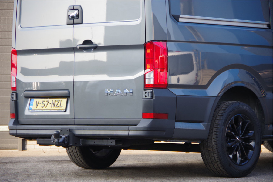 MAN TGE 3.180 35 2.0 3-ZITS, 177PK AUT. LED, TREKHAAK, CAMERA, GEV. STOEL, CRUISE, CLIMA, APPLE CARPLAY/ANDROID AUTO