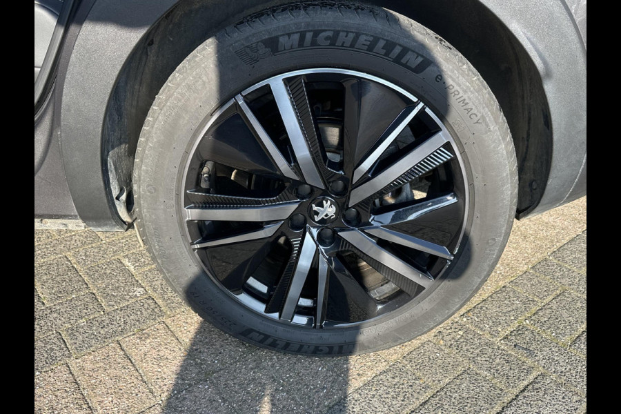 Peugeot 3008 1.6 HYbrid 225 GT PHEV| BLACK OPTIC| ELEK. STOEL + MEMORY| MASSAGESTOELEN| FOCAL AUDIO| STOELVERWARMING| CAMERA VOOR+ ACHTER| ADAPTIVE CRUISE CONTROL| DODE HOEK SENSOR| ELEK. ACHTERKLEP