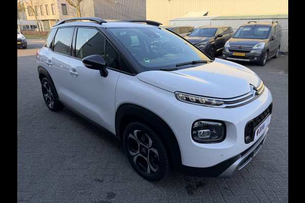Citroën C3 Aircross 110pk Shine (Camera - Keyless Entry - HiFi - Parkeersensoren V+A - 17"incl 4S - Automatische Airco - Navigatie - Apple Carplay)