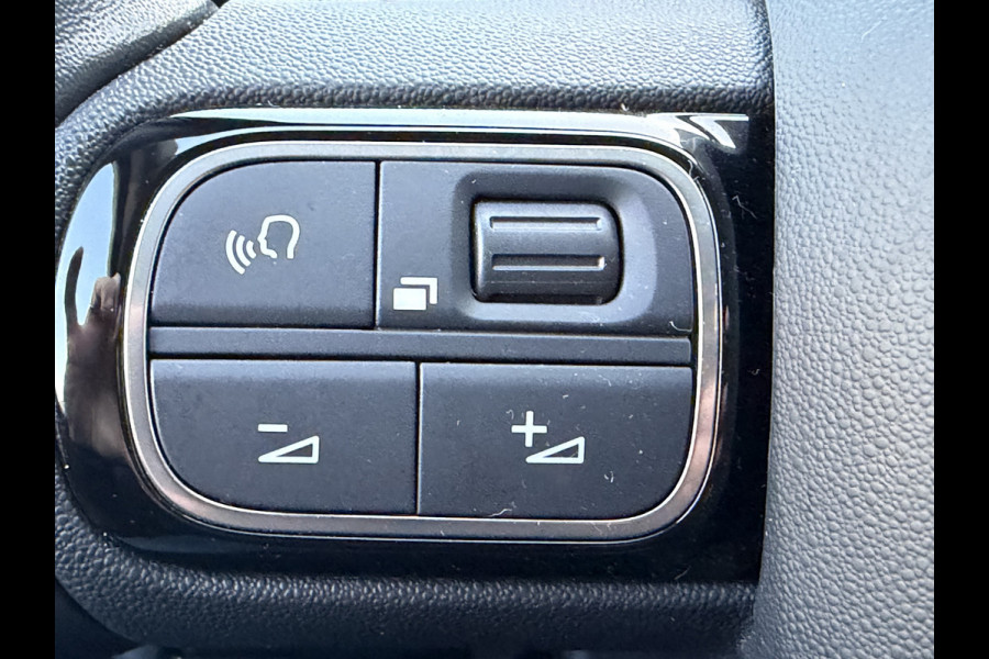 Citroën C3 Aircross 110pk Shine (Camera - Keyless Entry - HiFi - Parkeersensoren V+A - 17"incl 4S - Automatische Airco - Navigatie - Apple Carplay)
