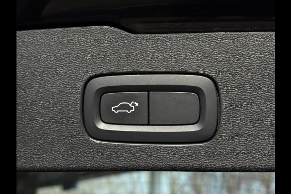 Volvo V60 2.0 T4 Momentum Pro |1e Eigenaar | Leder, Navi, Camera, Stoelverw., El. A.klep | Polestar Engineered |Dealeronderhouden|