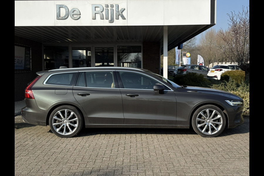 Volvo V60 2.0 T4 Momentum Pro |1e Eigenaar | Leder, Navi, Camera, Stoelverw., El. A.klep | Polestar Engineered |Dealeronderhouden|