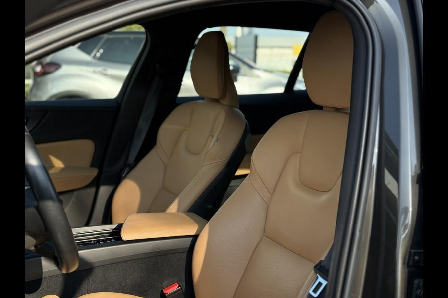 Volvo V60 2.0 T4 Momentum Pro |1e Eigenaar | Leder, Navi, Camera, Stoelverw., El. A.klep | Polestar Engineered |Dealeronderhouden|