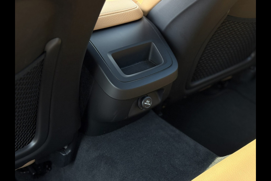 Volvo V60 2.0 T4 Momentum Pro |1e Eigenaar | Leder, Navi, Camera, Stoelverw., El. A.klep | Polestar Engineered |Dealeronderhouden|