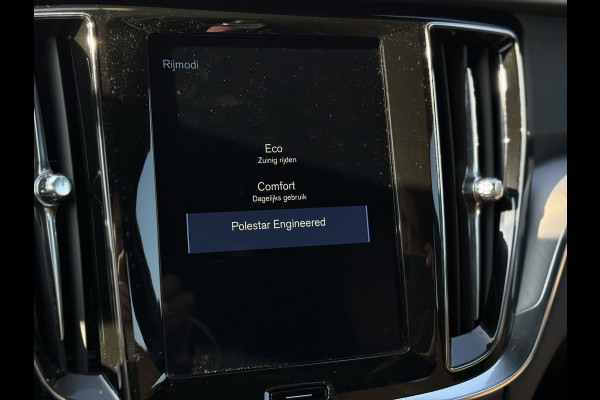Volvo V60 2.0 T4 Momentum Pro |1e Eigenaar | Leder, Navi, Camera, Stoelverw., El. A.klep | Polestar Engineered |Dealeronderhouden|