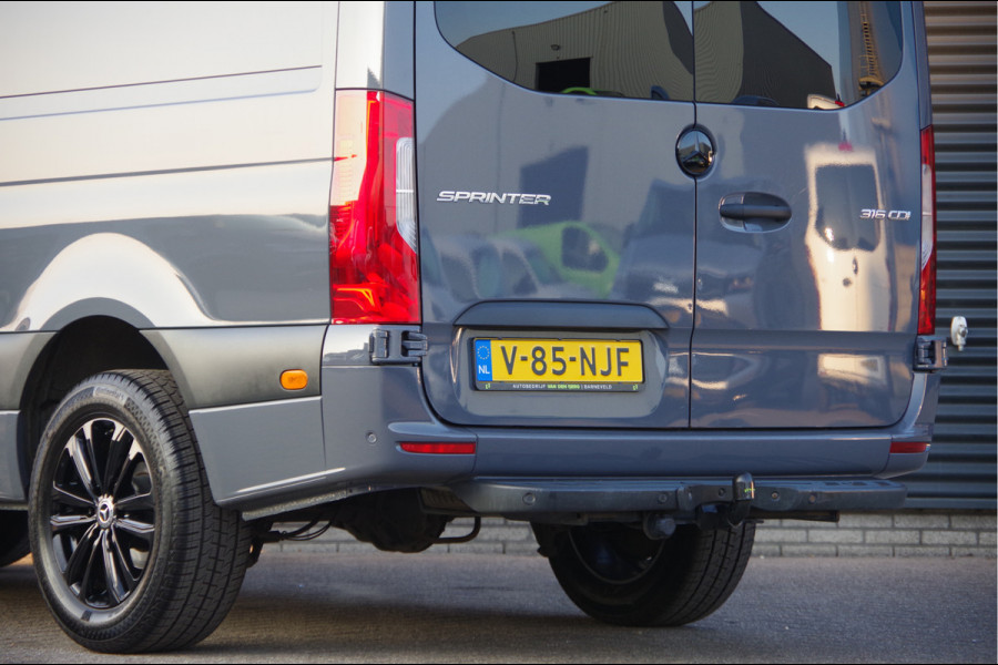 Mercedes-Benz Sprinter 316 2.2 CDI L2H2 AUT. LED, TREKHAAK, STANDKACHEL, STOELVERWARMING, CAMERA, CRUISE, GEVEERDE STOEL