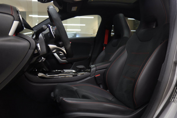 Mercedes-Benz CLA-Klasse AMG 45 S 4MATIC+ PANO/360CAM/BURM/MEMORY/SPORT/BOMVOL