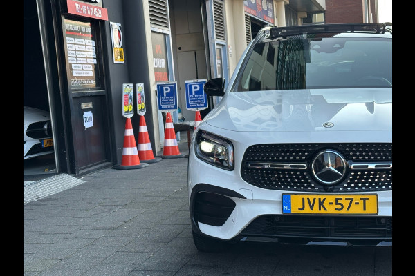 Mercedes-Benz Glb 250 4MATIC Premium Plus Mem Burm Carplay Pano