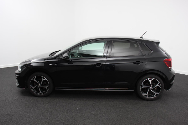 Volkswagen Polo 1.5 TSI 150pk DSG R-Line | Navigatie | Apple Carplay / Android Auto | Adaptive Cruise Control | Stoelverwarming | Privacy Glass | DAB |
