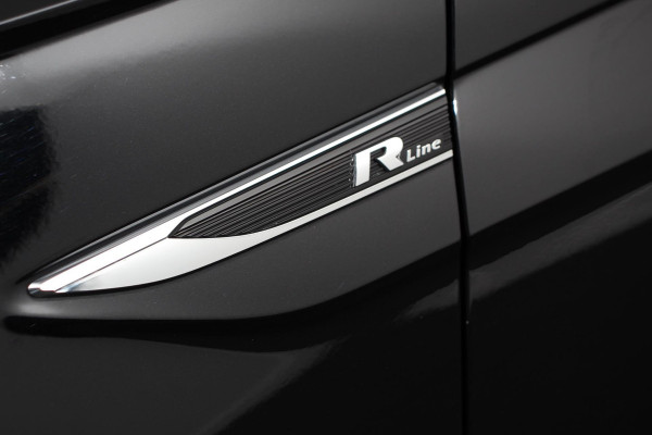 Volkswagen Polo 1.5 TSI 150pk DSG R-Line | Navigatie | Apple Carplay / Android Auto | Adaptive Cruise Control | Stoelverwarming | Privacy Glass | DAB |