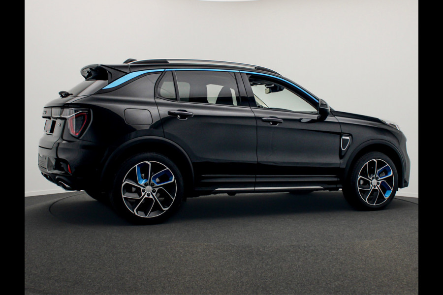 Lynk & Co 01 1.5 261PK Plug-in Hybrid Pano/dak Apple/Carplay Adaptive/Cruise Origineel NL