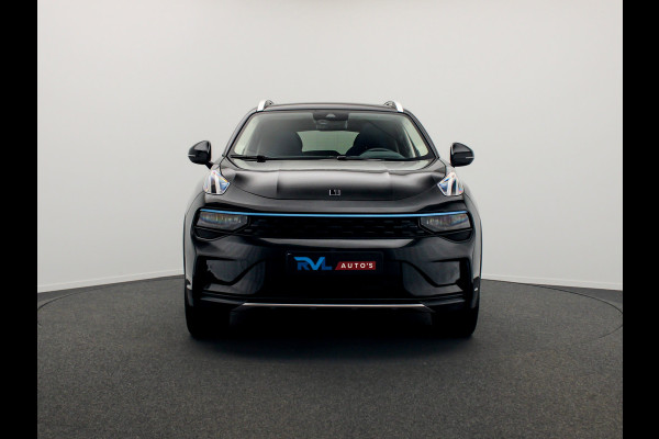 Lynk & Co 01 1.5 261PK Plug-in Hybrid Pano/dak Apple/Carplay Adaptive/Cruise Origineel NL