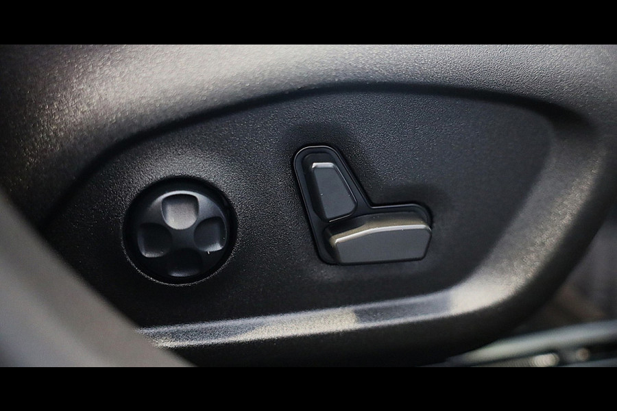 Jeep Renegade 4xe 240 Plug-in Hybrid Electric S / Aut / Navi / Cruise / Camera / Leder / Open Panoramadak / Led / Pdc / 19 Inch