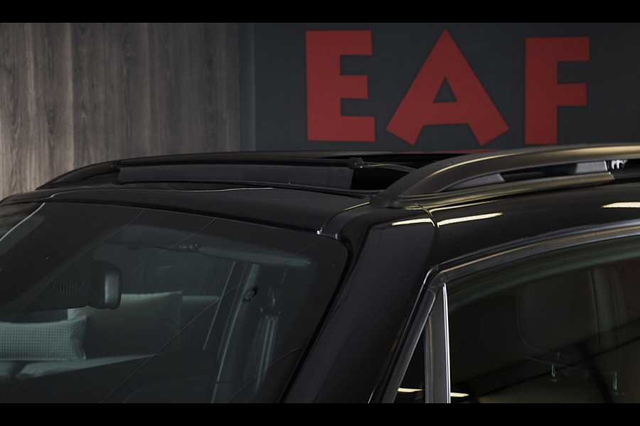 Jeep Renegade 4xe 240 Plug-in Hybrid Electric S / Aut / Navi / Cruise / Camera / Leder / Open Panoramadak / Led / Pdc / 19 Inch