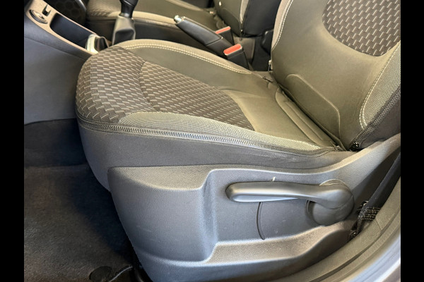 Renault Captur 0.9 TCe Intens NAVIGATIE XENON KEYLESS-GO AIRCO CRUISE PDC START/STOP BLUETOOTH