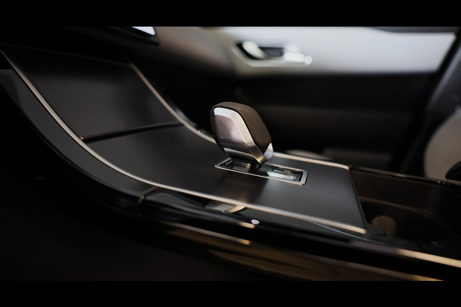 Land Rover Range Rover Velar 2.0 P400e AWD AUTOBIOGRAPHY / Acc / Head Up / Leder / Alcantara / 360 Camera / Open Pano / 21 Inch