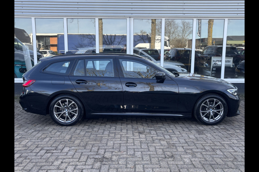 BMW 3 Serie Touring 318i Business Edition | M Pakket | Sfeerverlichting | Apple Carplay | Parkeercamera