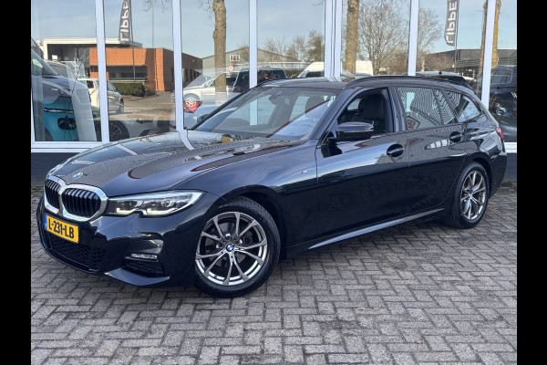 BMW 3 Serie Touring 318i Business Edition | M Pakket | Sfeerverlichting | Apple Carplay | Parkeercamera