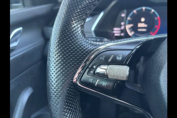 Škoda Octavia Combi 1.0 TSI Business Edition Plus | Memory Stoelen | Stuur Verwarming | Parkeer Sensoren