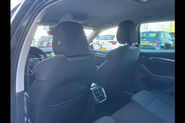 Škoda Octavia Combi 1.0 TSI Business Edition Plus | Memory Stoelen | Stuur Verwarming | Parkeer Sensoren