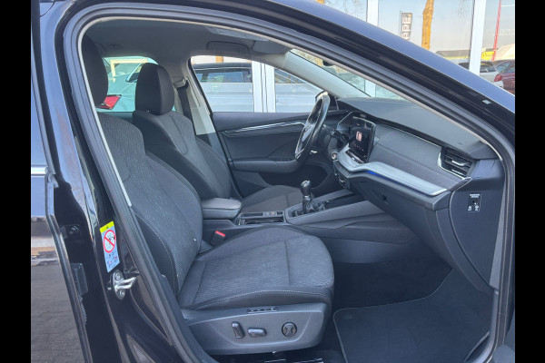 Škoda Octavia Combi 1.0 TSI Business Edition Plus | Memory Stoelen | Stuur Verwarming | Parkeer Sensoren