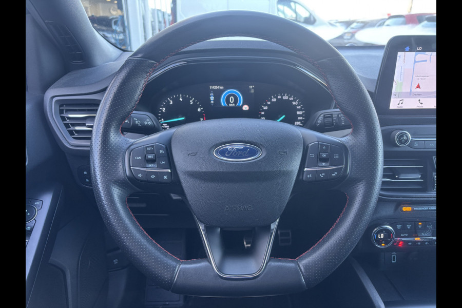 Ford FOCUS Wagon 1.0 EcoBoost ST Line Business | Trekhaak | Stuurverwarming | Stoelverwarming | Navi