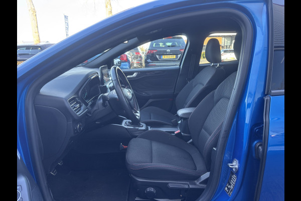 Ford FOCUS Wagon 1.0 EcoBoost ST Line Business | Trekhaak | Stuurverwarming | Stoelverwarming | Navi