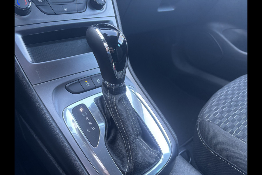 Opel Astra 1.4 146 PK Blitz Edition Automaat | Stoel&Stuur verwarming | Parkeercamera |