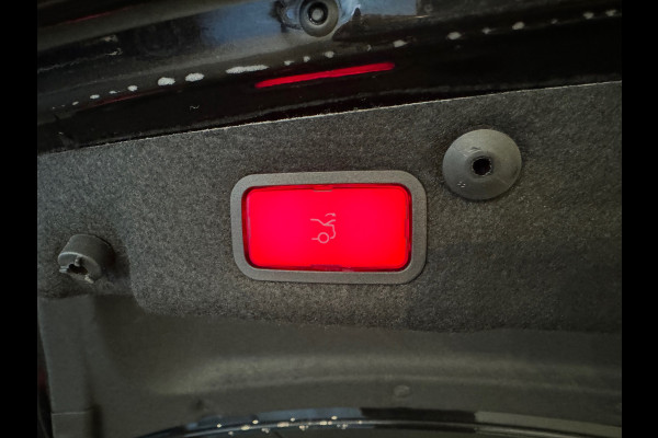 Mercedes-Benz C-Klasse 300 e Premium+ AMG Trekhaak|360 Camera