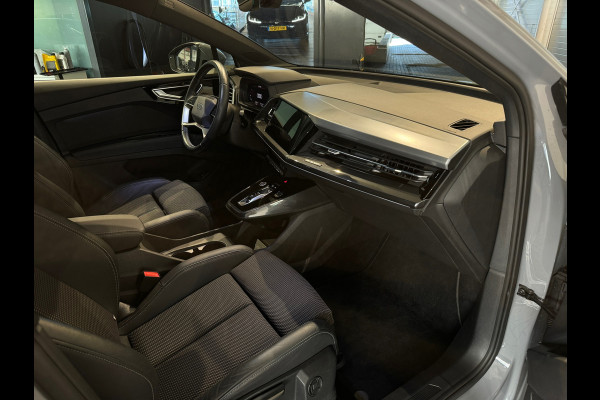 Audi Q4 e-tron 40 S Line 77 kWh Sfeer|CarPlay|Keyless|Night