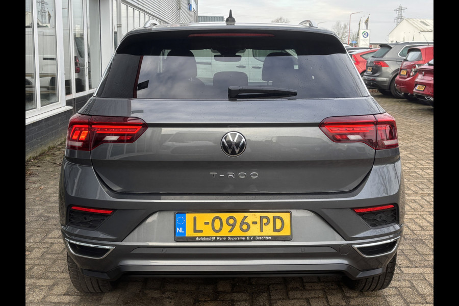 Volkswagen T-Roc 1.5 TSI Sport 2x R-Line | Parkeer Camera | Adaptieve Cruise | Navi
