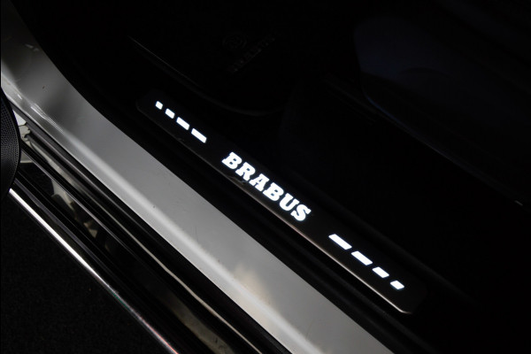 Mercedes-Benz G-Klasse BRABUS 800 Massage Burmester PTS 360° Camera Leer Navi Stoelventilatie Stoelverwarming voor en achter Climate voor & achter Memory seats Distronic Plus Elektr. bedienb. schuif-/ kanteldak PTS LM velgen