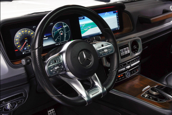 Mercedes-Benz G-Klasse BRABUS 800 Massage Burmester PTS 360° Camera Leer Navi Stoelventilatie Stoelverwarming voor en achter Climate voor & achter Memory seats Distronic Plus Elektr. bedienb. schuif-/ kanteldak PTS LM velgen