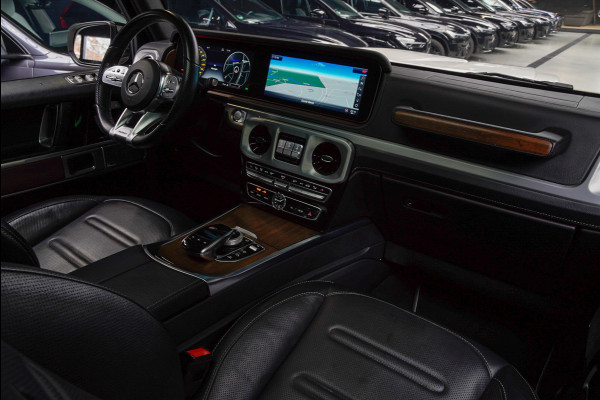 Mercedes-Benz G-Klasse BRABUS 800 Massage Burmester PTS 360° Camera Leer Navi Stoelventilatie Stoelverwarming voor en achter Climate voor & achter Memory seats Distronic Plus Elektr. bedienb. schuif-/ kanteldak PTS LM velgen