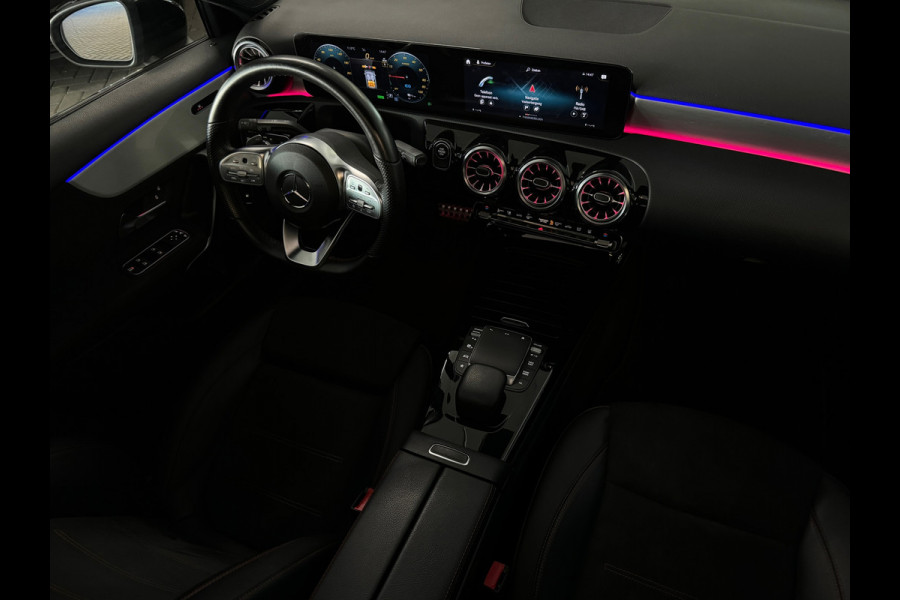 Mercedes-Benz A-Klasse 250 e AMG Pano|Night|Sfeer|Keyles|NAP