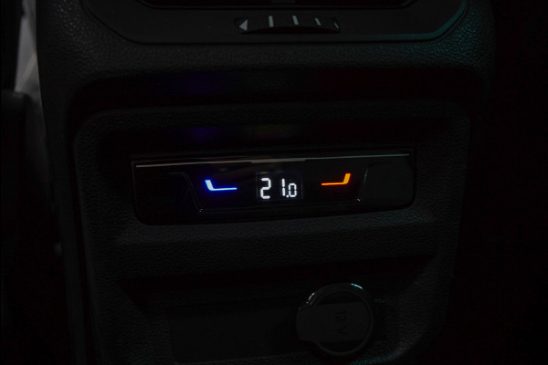Volkswagen Tiguan 2.0 TSI 4M Alcantara leer Virtual 360 PDC Climate voor & achter LM velgen BTW auto
