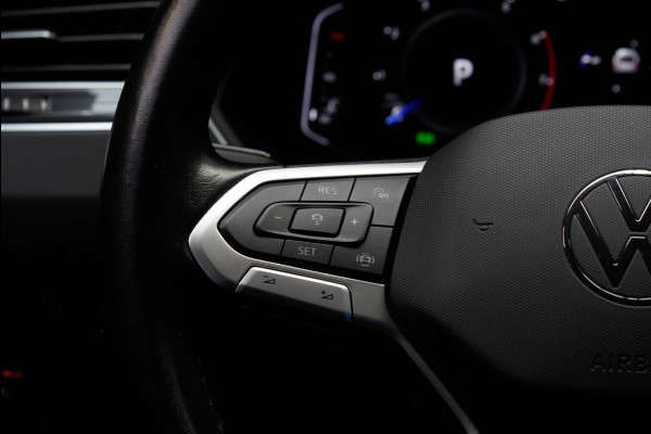 Volkswagen Tiguan 2.0 TSI 4M Alcantara leer Virtual 360 PDC Climate voor & achter LM velgen BTW auto