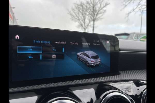 Mercedes-Benz CLA-Klasse Shooting Brake 180 Business Solution | Mbux | Stoelverwarming | Parkeer Camera | Elektrische Achterklep