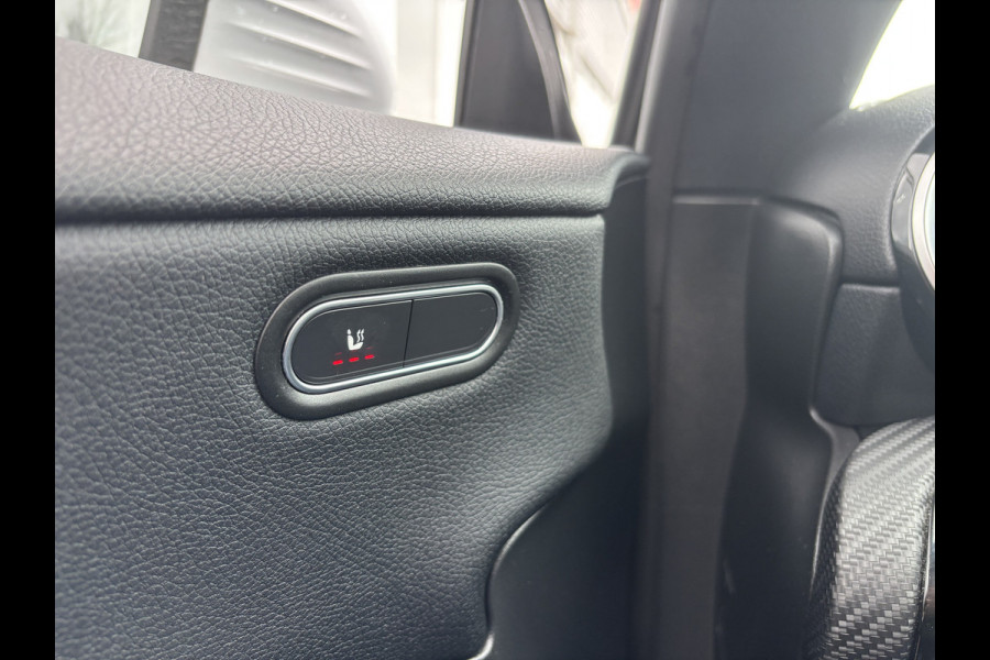 Mercedes-Benz CLA-Klasse Shooting Brake 180 Business Solution | Mbux | Stoelverwarming | Parkeer Camera | Elektrische Achterklep