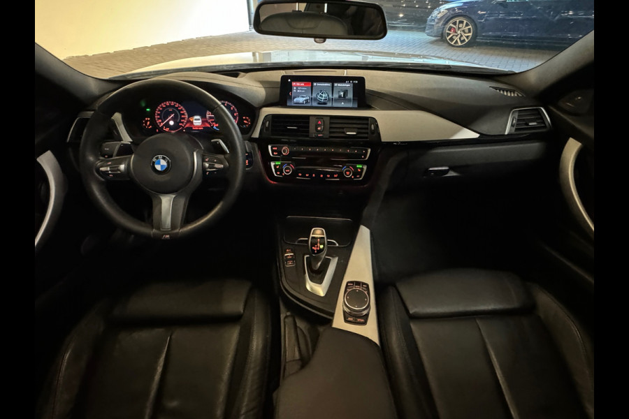 BMW 3-serie 320i M Sport Pano|Sfeer|Camera|Leder|Stoelverw.