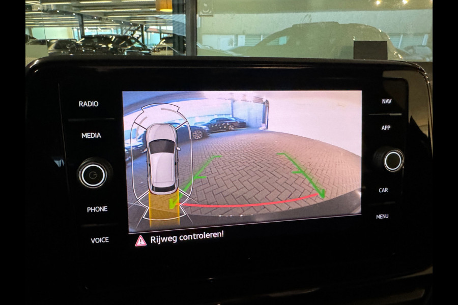 Volkswagen T-Roc 1.5 TSI R-Line Pano|Keyles|IQ|Sfeer|Camera