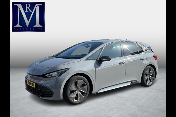 CUPRA Born Essential 62 kWh VAN € 24.900,- VOOR € 21.770,- UW LENTEVOORDEEL € 3.130,-! | SOH 91% |WARMTEPOMP| STOELVERWARMING | APPLECARPLAY / ANDROID AUTO | ADAP. CRUISE | ACHTERUITRIJCAMERA | KEYLESS | 3 FASE | 12 MND BOVAG GARANTIE |