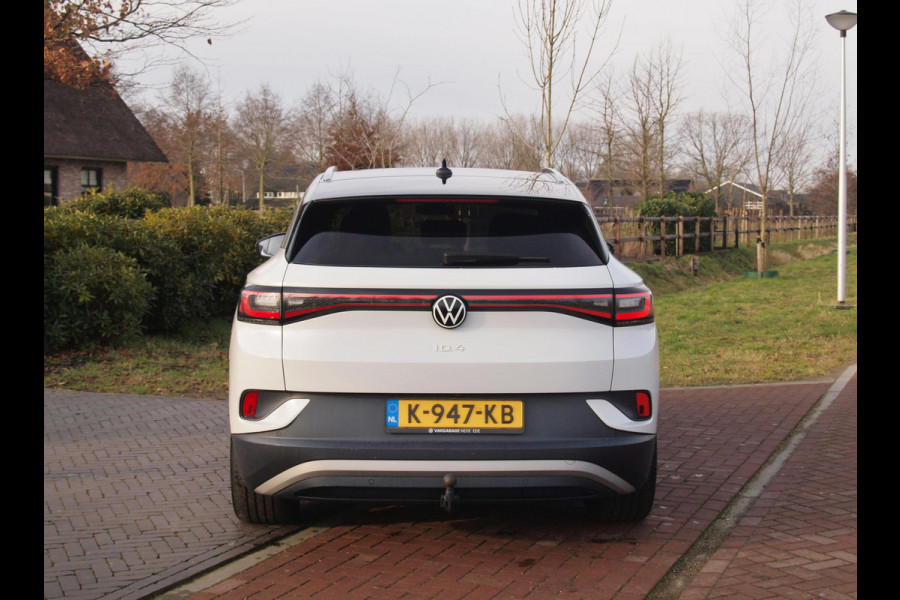 Volkswagen ID.4 First 77 kWh | SOH 90 % | Camera | Trekhaak | Sfeerverlichting | Apple Carplay |