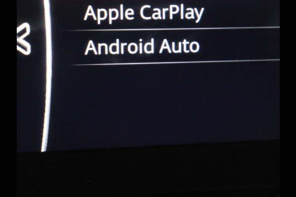 Mazda 2 1.5 Skyact-G Luxury | Stoel & stuurverwarming | Head-Up | Camera | Carplay | Keyless | Full LED | Dodehoek detectie | Climate control | Cruise control | Getint glas | Parkeerhulp