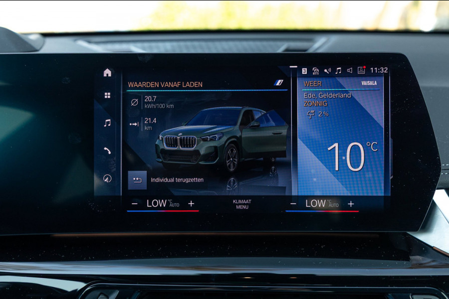 BMW iX1 XDrive30 Launch Edition 67 kWh SOH 97.5 I M-Sport - H&K I HUD I Driving assistant Pro