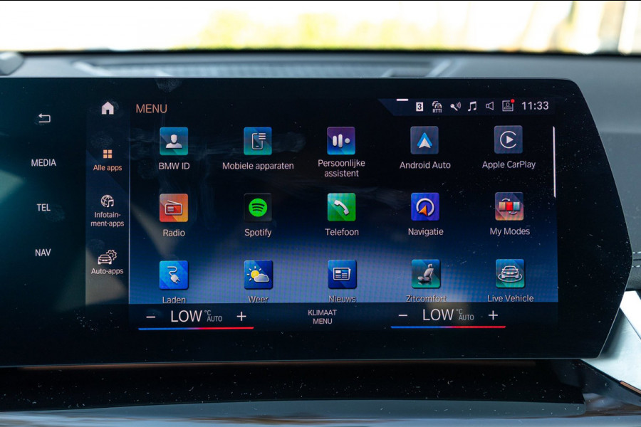 BMW iX1 XDrive30 Launch Edition 67 kWh SOH 97.5 I M-Sport - H&K I HUD I Driving assistant Pro